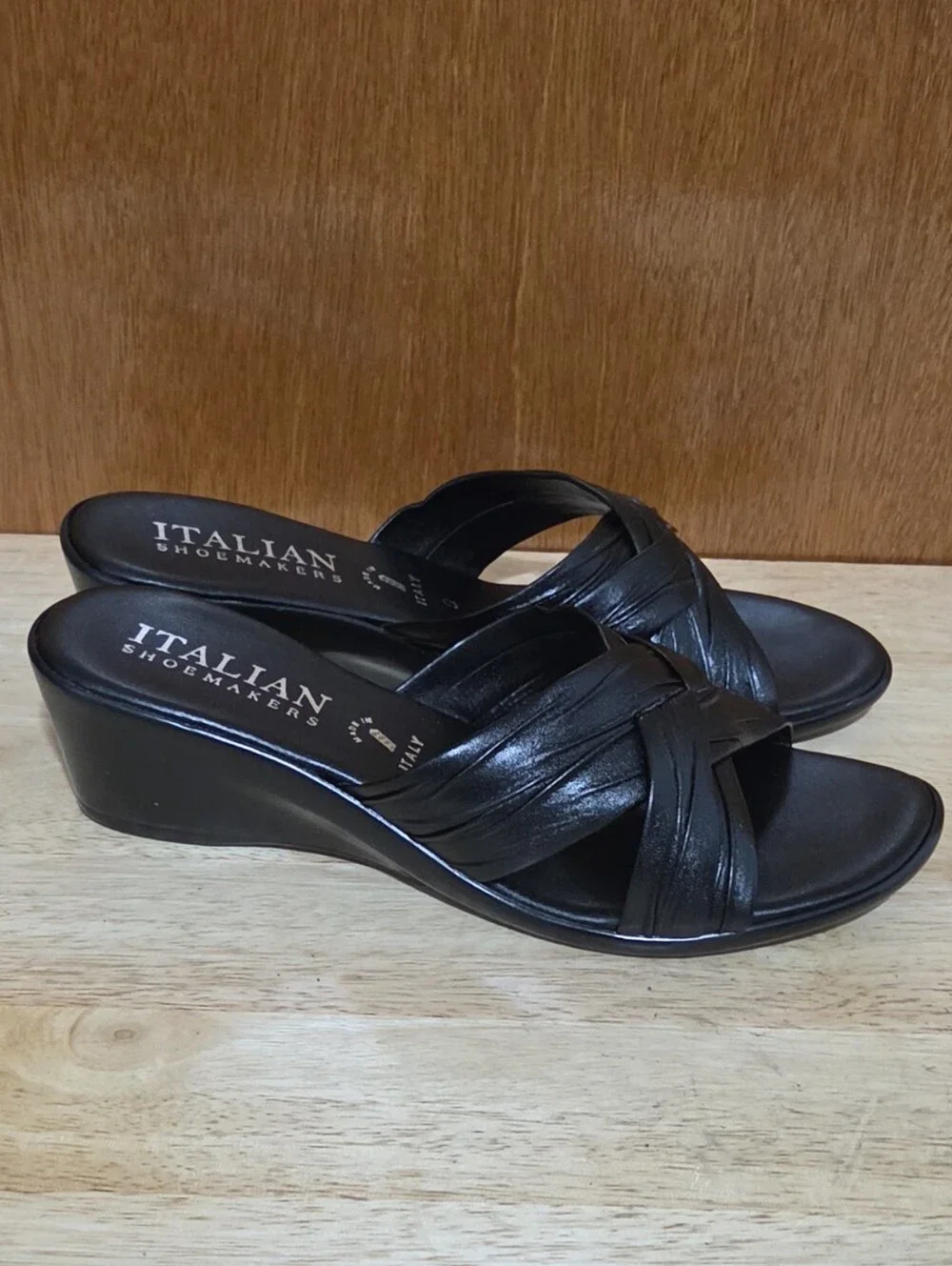 Italian Shoemakers stylish comfortable